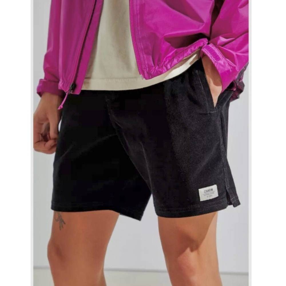 Katin Local Corduroy Size XL Shorts Black 6” Like New